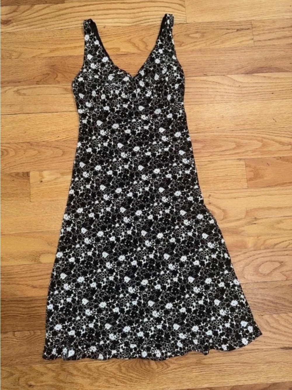 Express Women’s Vintage 90’s Floral Dress
